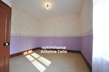 Batisse à rénover avec dépendance sur 2500m² - Le Pommereuil