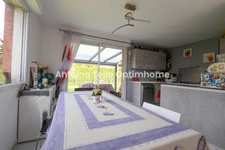 Salesches - Plain pied de 3 Chambres avec garage, terrasse et jardin clos - A découvrir rapidement !
