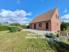 Pavillon individuel semi plain-pied de 4 Chambres avec sous sol complet, terrasse & jardin clos sur 1750m²