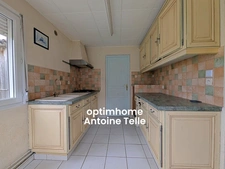 Exclusivité - REUMONT - Maison individuelle à conforter avec garage & jardin clos sur 860m² 
