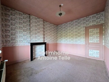 Le Cateau - Maison à conforter avec jardin en accès sur deux rues sur 420m²