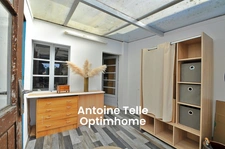 Catillon-sur-Sambre - Maison mitoyenne à conforter avec jardin clos