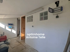Exclusivité - REUMONT - Maison individuelle à conforter avec garage & jardin clos sur 860m² 