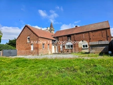 Poix du Nord 59218 - Ensemble immobilier (habitation, commerce, cour, terrain) sur 1620m²
