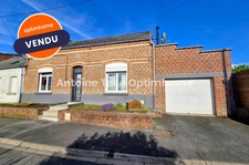 Exclusivité - Maison semi-individuelle avec garage & jardin clos à Saint Benin 59360