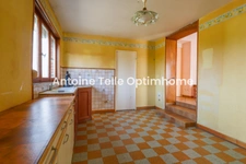 La Groise - Maison individuelle avec grange sur terrain de 950m² - Opportunité de rénovation à saisir