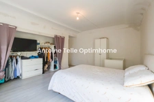 Proche Le Cateau 59360 - Maison individuelle avec nombreuses dépendances & jardin sur 1700m² 