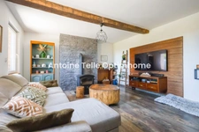 BEAURAIN 59730 - Longère individuelle modernisée sur 1240m² clos, arboré & vue sur campagne
