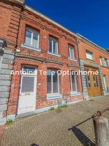 Le Cateau - Maison avec cour intérieure - idéal projet locatif avec travaux