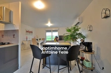 Exclusivité - La Groise - Plain pied de 3 Chambres avec devanture aménagée, garage et jardin clos