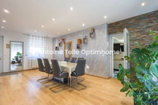 Poix du Nord 59218 - Maison semi-individuelle de 2 chambres avec stationnement privé, terrasse & jardin clos.