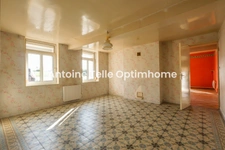 La Groise - Maison individuelle avec grange sur terrain de 950m² - Opportunité de rénovation à saisir