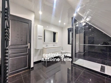 Pavillon individuel semi plain-pied de 4 Chambres avec sous sol complet, terrasse & jardin clos sur 1750m²
