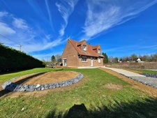 BUSIGNY 59137 - Pavillon individuel de 4 Chambres avec garage-sous-sol terrasse & jardin clos sur 1220m²