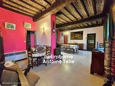 Le Cateau - Maison semi-individuelle à double accès avec garage, devanture & jardin clos sur 960m².