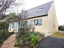 MAISON FAMILIALE