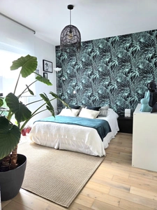 CASSON, JOLIE MAISON FAMILIALE SOUS DOMOTIQUE AVEC PISCINE ET SUPERBE JARDIN PAYSAGE