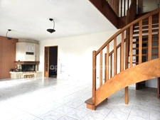 MAISON FAMILIALE