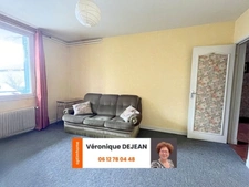 Maison à vendre 5 pièces/4 chambres - 290 000€ - terrain 1057 m² - LA ROCHE BLANCHE (63670)