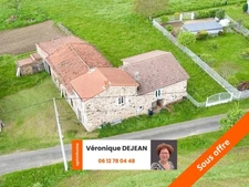 Maison à rénover -4 pièces- 90m² - Vernet la Varenne - 63580 - 52 000€