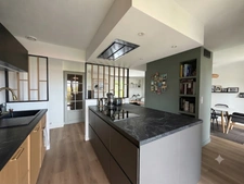Maison à vendre La Roche-Blanche (63670) – Villa 7 pièces 172 m² avec piscine et vue imprenable