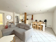Maison 102 m² - 4 chambres - 3 chambres + bureau – 155 000 € – Les Martres-de-Veyre (63)