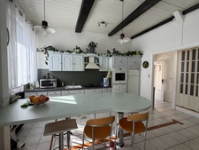 Maison lumineuse et spacieuse 4 pièces - Châtel-Guyon (63140)