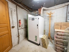 Maison de 162 m² avec séjour de 65 m², 5 chambres, 2 granges et vue nature – Manglieu