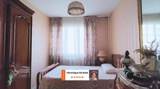 Appartement T4 – 102 m² – Clermont-Ferrand centre (Place de Jaude, Les Salins) – Balcon, 3 parkings, ascenseur - Profession libérale