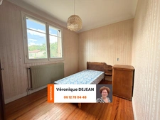 EXCLUSIVITÉ – Maison avec fort potentiel et terrain d’exception – Saint-Amant-Tallende – 205 000 €