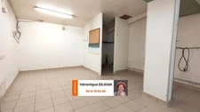 ? Maison à vendre à Orléat – 4 chambres avec local professionnel – 198 m² utiles