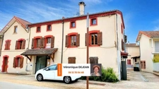 ? Maison à vendre à Orléat – 4 chambres avec local professionnel – 198 m² utiles