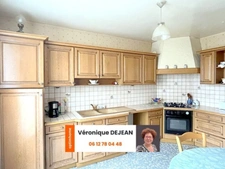 Maison à vendre 5 pièces/4 chambres - 290 000€ - terrain 1057 m² - LA ROCHE BLANCHE (63670)