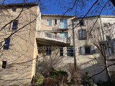 Maison à vendre 5 pièces LES MARTRES-DE-VEYRE (63) - 180 000€