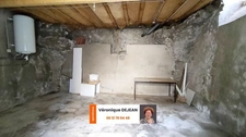 Maison à vendre 3 pièces/2 chambres - 133 000€ - Cour - LA ROCHE BLANCHE (63670)