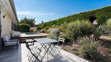 Maison à vendre La Roche-Blanche (63670) – Villa 7 pièces 172 m² avec piscine et vue imprenable