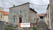 Maison à vendre 3 pièces/2 chambres - cuvage+cave - Cour - LA ROCHE BLANCHE (63670)