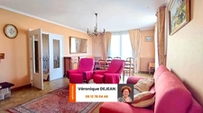 Maison à vendre 5 pièces/4 chambres - terrain 1057 m² - LA ROCHE BLANCHE (63670)