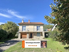 Maison à vendre 5 pièces/4 chambres - terrain 1057 m² - LA ROCHE BLANCHE (63670)