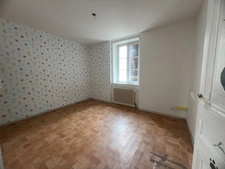 Maison à vendre 7 pièces GRAY (70)
