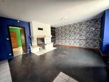 Maison de village de 180 m² à vendre à Champlitte (70600) – 3 chambres possiblement 4, 2 garages et atelier non attenant