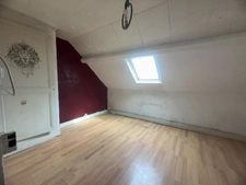 Maison à vendre 7 pièces GRAY (70)