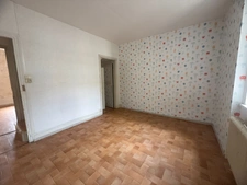 Maison à vendre 7 pièces GRAY (70)