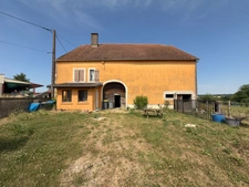 VAUCONCOURT NERVEZAIN (70) -  Propriété à vendre 6 pièces - 4 chambres 