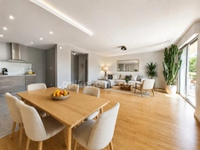 VILLEURBANNE La Doua – à vendre T4, 3 chambres, traversant rénové de 90 m² avec balcon, cave