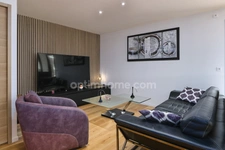EXCLUSIVITE - Vienne, villa contemporaine aux prestations haut de gamme