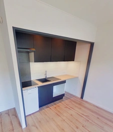 VILLEURBANNE LA DOUA – STUDIO RENOVE ET LUMINEUX à 2 pas du campus - Libre 01/2027