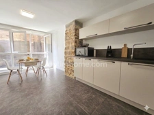 TREVOUX (01), à vendre Appartement de charme en duplex 100 m2, 3 chambres