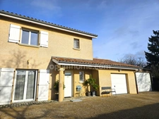 SAVIGNEUX (01) Maison à vendre 125 m2, 6 pièces, 3 chambres avec terrasse, jardin, garage double