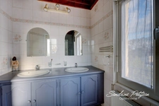 A vendre maison 110 m² - 5 pièces - parcelle 469 m² - Vaulx en Velin Secteur Rize